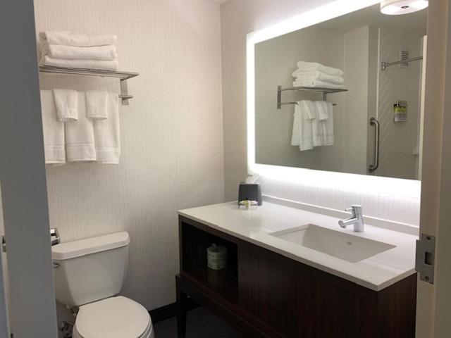 Hotel - - Southington By Ihg Cheshire