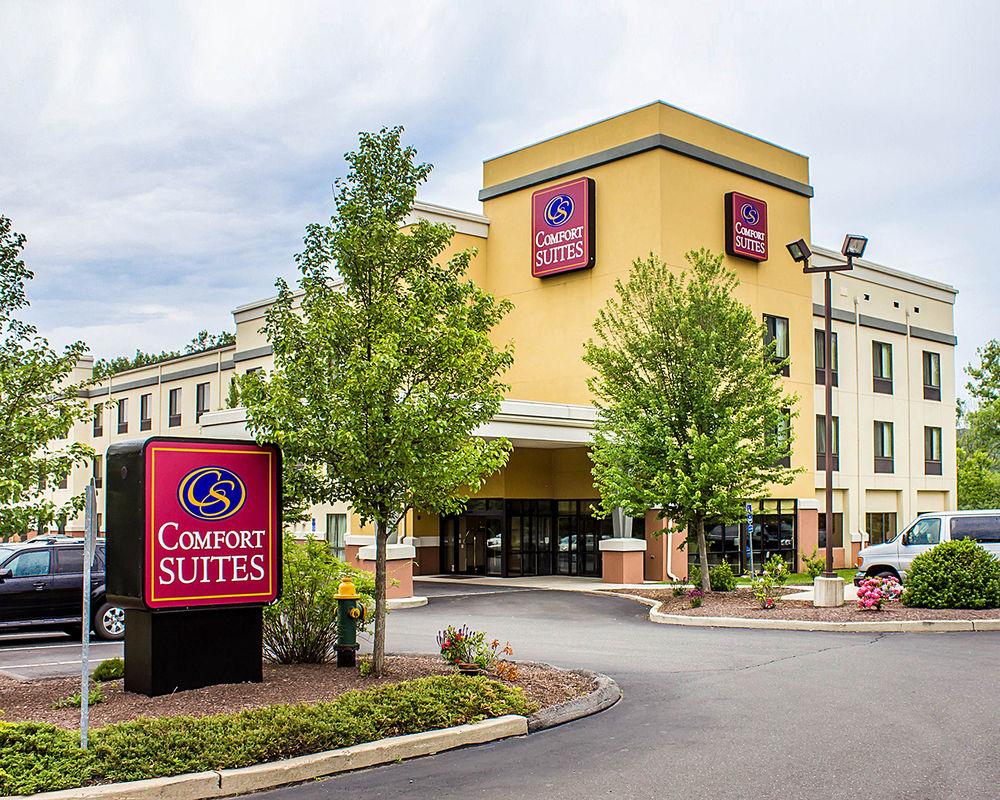 Hotel - - Southington By Ihg 3*