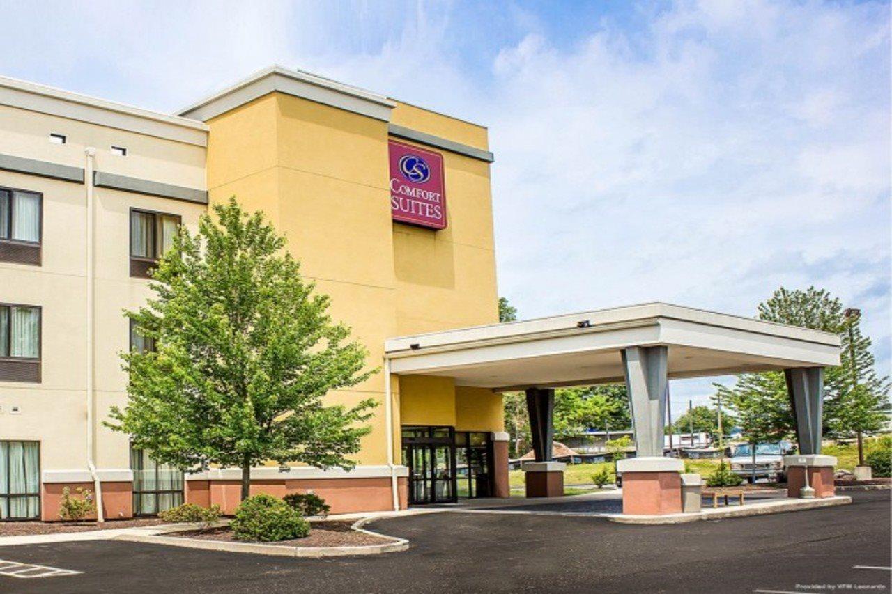 - - Southington By Ihg Hotel 3*