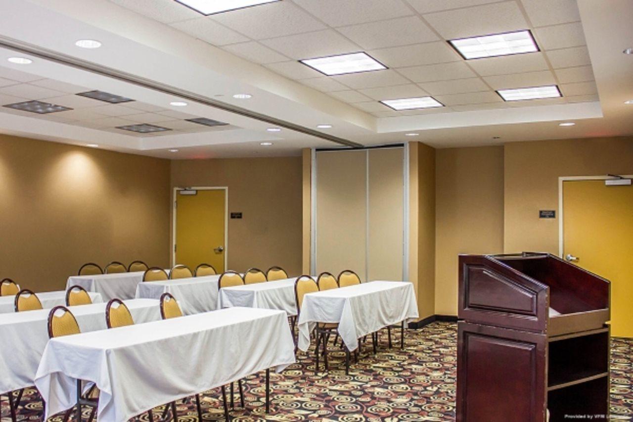 Hotel - - Southington By Ihg