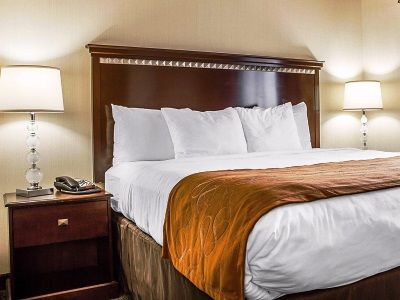 Hotel - - Southington By Ihg 3*